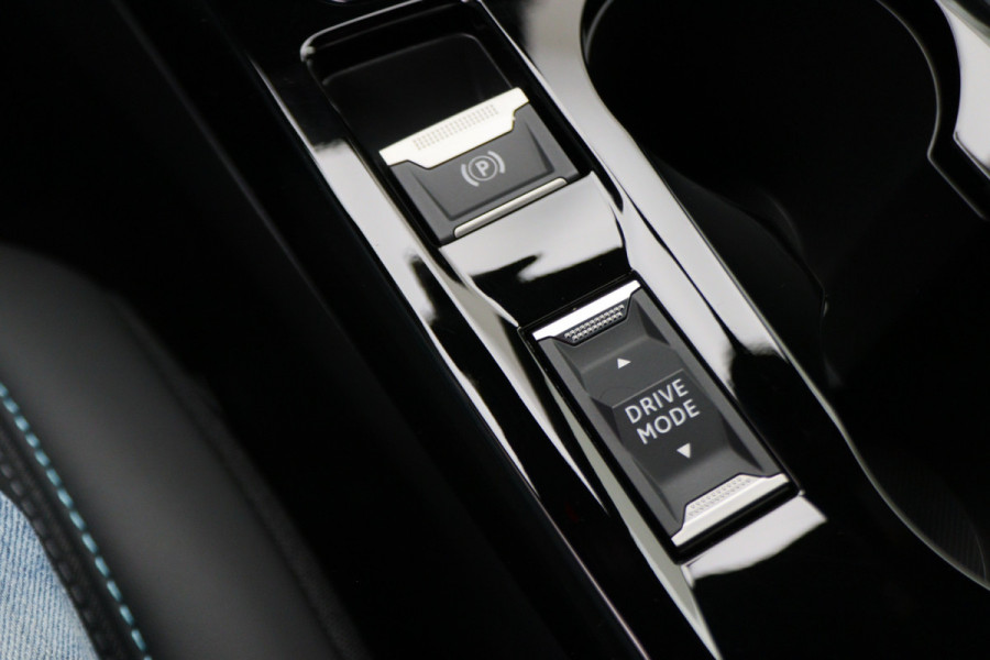 Peugeot e-2008 EV Allure 50 kWh