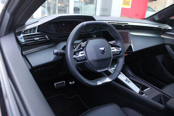 Peugeot 308 SW 1.6 Plug-in Hybrid 180PK GT | PANORAMISCH SCHUIF/KANTEL DAK | TREKHAAK | ALCANTARA BEKLEDING MET EEN ELEKTRISCH BEDIENBARE BESTUURDERSSTOEL | 18" LICHTMETALEN VELGEN "PORTLAND" | FOCAL AUDIO SYSTEM | STOEL/STUUR VERWARMING | NAVIGATIE | DRAADLOZE APPLE CARPLAY/ANDROID AUTO | DRAADLOZE TELEFOONLADER | PARKEERSENSOREN VOOR + ACHTER | ACHTERUITRIJ CAMERA | ELEKTRISCH BEDIENBARE ACHTERKLEP |