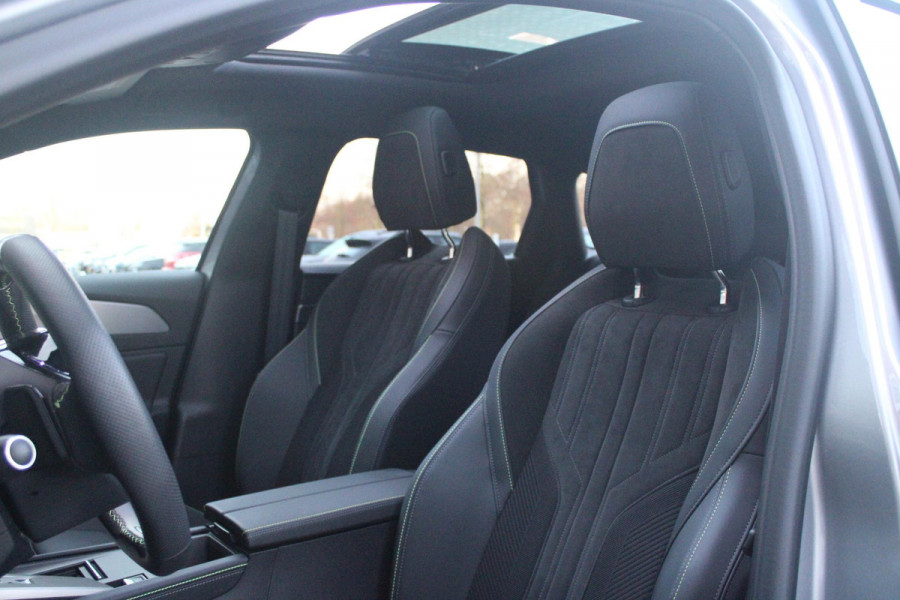 Peugeot 308 SW 1.6 Plug-in Hybrid 180PK GT | PANORAMISCH SCHUIF/KANTEL DAK | TREKHAAK | ALCANTARA BEKLEDING MET EEN ELEKTRISCH BEDIENBARE BESTUURDERSSTOEL | 18" LICHTMETALEN VELGEN "PORTLAND" | FOCAL AUDIO SYSTEM | STOEL/STUUR VERWARMING | NAVIGATIE | DRAADLOZE APPLE CARPLAY/ANDROID AUTO | DRAADLOZE TELEFOONLADER | PARKEERSENSOREN VOOR + ACHTER | ACHTERUITRIJ CAMERA | ELEKTRISCH BEDIENBARE ACHTERKLEP |
