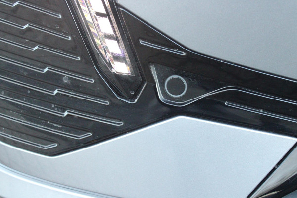 Peugeot 308 SW 1.6 Plug-in Hybrid 180PK GT | PANORAMISCH SCHUIF/KANTEL DAK | TREKHAAK | ALCANTARA BEKLEDING MET EEN ELEKTRISCH BEDIENBARE BESTUURDERSSTOEL | 18" LICHTMETALEN VELGEN "PORTLAND" | FOCAL AUDIO SYSTEM | STOEL/STUUR VERWARMING | NAVIGATIE | DRAADLOZE APPLE CARPLAY/ANDROID AUTO | DRAADLOZE TELEFOONLADER | PARKEERSENSOREN VOOR + ACHTER | ACHTERUITRIJ CAMERA | ELEKTRISCH BEDIENBARE ACHTERKLEP |