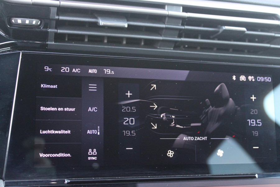 Peugeot 308 SW 1.6 Plug-in Hybrid 180PK GT | PANORAMISCH SCHUIF/KANTEL DAK | TREKHAAK | ALCANTARA BEKLEDING MET EEN ELEKTRISCH BEDIENBARE BESTUURDERSSTOEL | 18" LICHTMETALEN VELGEN "PORTLAND" | FOCAL AUDIO SYSTEM | STOEL/STUUR VERWARMING | NAVIGATIE | DRAADLOZE APPLE CARPLAY/ANDROID AUTO | DRAADLOZE TELEFOONLADER | PARKEERSENSOREN VOOR + ACHTER | ACHTERUITRIJ CAMERA | ELEKTRISCH BEDIENBARE ACHTERKLEP |