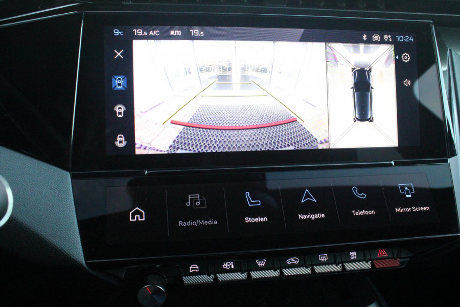 Peugeot 308 1.6 Plug-in Hybrid 180PK GT | PANORAMISCH SCHUIF/KANTEL DAK | 18" LICHTMETALEN VELGEN "PORTLAND" | ALCANTARA INTERIEUR | ELEKTRISCH BEDIENBARE BESTUURDERSSTOEL MET GEHEUGENFUNCTIE | STOEL/STUUR VERWARMING | 360° CAMERA | FOCAL AUDIO SYSTEM | PARKEERSENSOREN VOOR EN ACHTER | CLIMATE CONTROL | ADAPTIVE CRUISE CONTROL | KEYLESS ENTRY/START | DRAADLOZE APPLE CARPLAY/ANDROID AUTO | DRAADLOZE TELEFOONLADER | NAVIGATIE |