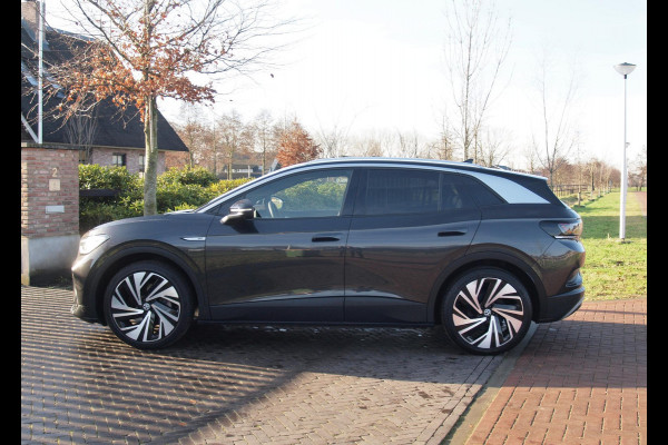 Volkswagen ID.4 First Max 77 kWh | Panoramadak | Head-Up Display | 360 Camera | Sfeerverlichting | Apple Carplay