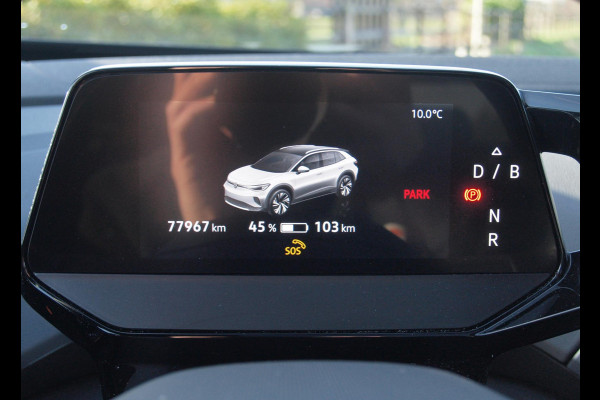 Volkswagen ID.4 First Max 77 kWh | Panoramadak | Head-Up Display | 360 Camera | Sfeerverlichting | Apple Carplay