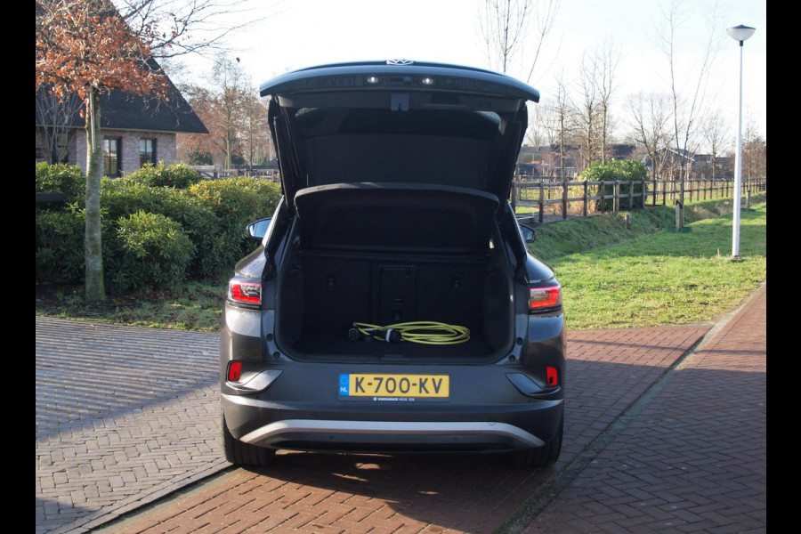 Volkswagen ID.4 First Max 77 kWh | Panoramadak | Head-Up Display | 360 Camera | Sfeerverlichting | Apple Carplay