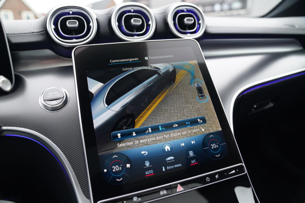 Mercedes-Benz C-Klasse 300 AMG Line | Panorama | Memory | Sfeerverlichting PLUS | C63s Pakket | Massage | 360 cam |