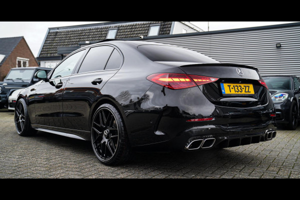 Mercedes-Benz C-Klasse 300 AMG Line | Panorama | Memory | Sfeerverlichting PLUS | C63s Pakket | Massage | 360 cam |