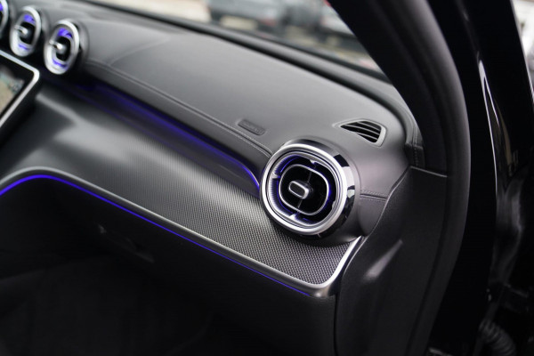 Mercedes-Benz C-Klasse 300 AMG Line | Panorama | Memory | Sfeerverlichting PLUS | C63s Pakket | Massage | 360 cam |
