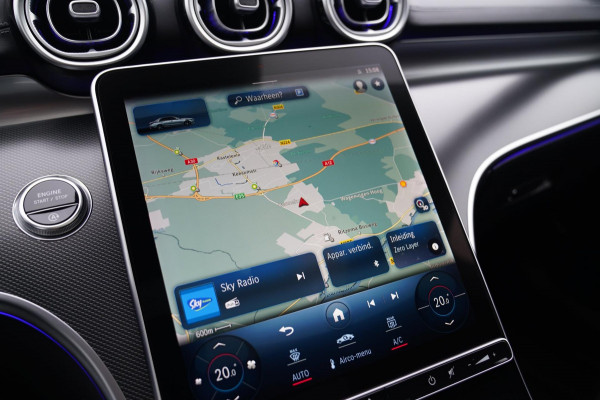 Mercedes-Benz C-Klasse 300 AMG Line | Panorama | Memory | Sfeerverlichting PLUS | C63s Pakket | Massage | 360 cam |