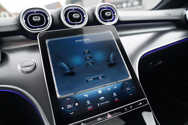 Mercedes-Benz C-Klasse 300 AMG Line | Panorama | Memory | Sfeerverlichting PLUS | C63s Pakket | Massage | 360 cam |