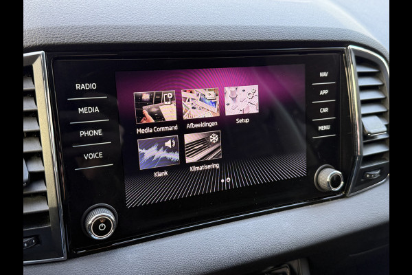 Škoda Karoq 1.0 TSI Style | Keyless | Apple carplay Stoelverwarming