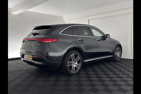 Mercedes-Benz EQC 400 4MATIC Business Solution Luxury 80 kWh *FULL-LEATHER | FULL-LED | DISTRONIC | BLIND-SPOT | HEATED-COMFORTSEATS | WIDESCREEN | DAB+ | KEYLESS | AMBIENT-LIGHT | NAVI-FULLMAP | ECC | PDC | 20''ALU*