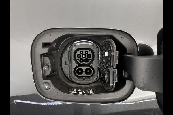 Mercedes-Benz EQC 400 4MATIC Business Solution Luxury 80 kWh *FULL-LEATHER | FULL-LED | DISTRONIC | BLIND-SPOT | HEATED-COMFORTSEATS | WIDESCREEN | DAB+ | KEYLESS | AMBIENT-LIGHT | NAVI-FULLMAP | ECC | PDC | 20''ALU*