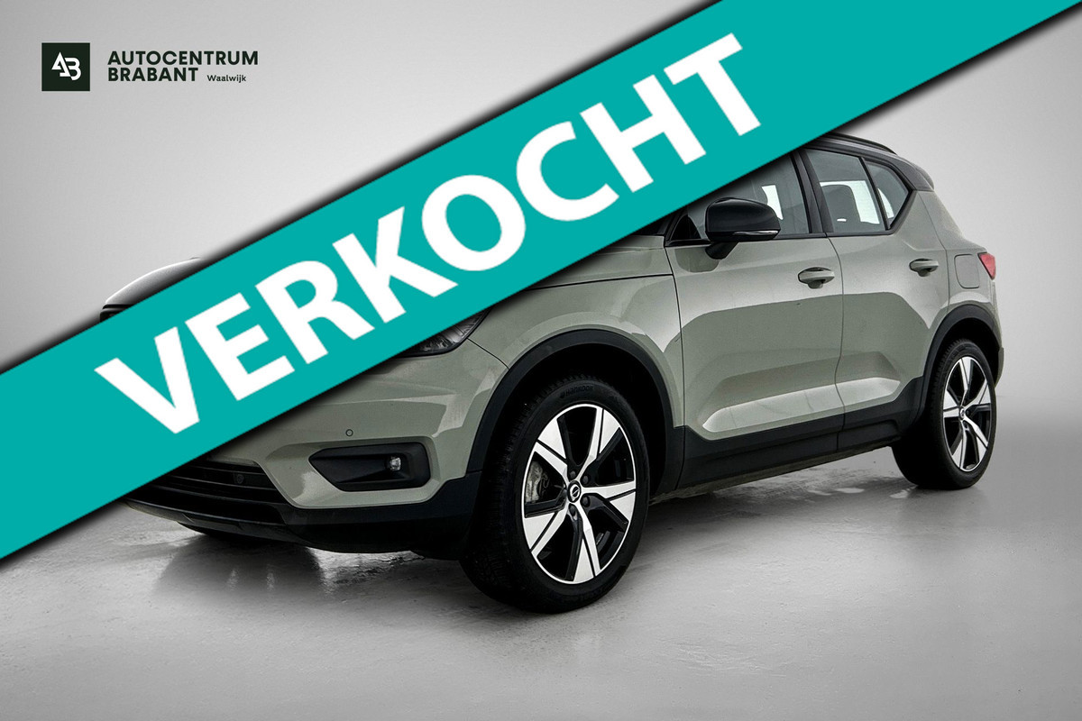 Volvo XC40 Recharge P8 AWD R-Design (PANORAMADAK, STOELVERWARMING, ELEKT. WEGKLAPBARE TREKHAAK, STUURVERWARMING, CAMERA)