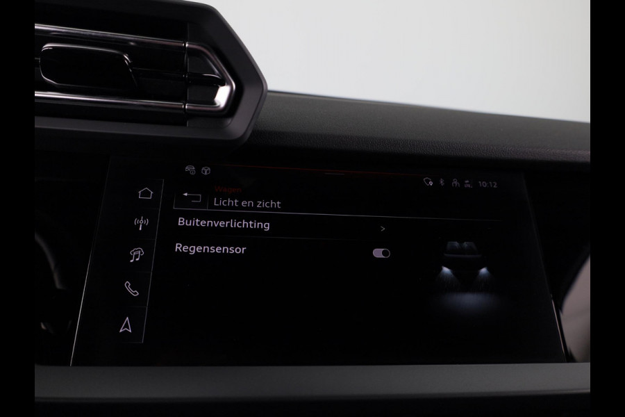 Audi A3 Sportback 40 TFSI e Advanced edition 204pk | Verlengde garantie | Navigatie | Extra getint glas | Verwarmbare voorstoelen