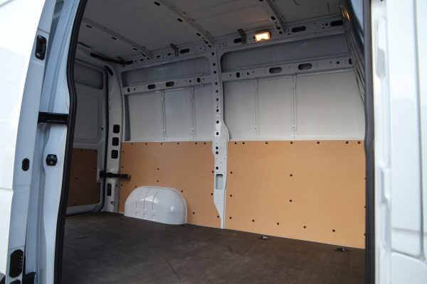 Renault Master 2.3 DCI 135 | L2H2 | Orig. Navi | Imperiaal | Cruise | Airco..