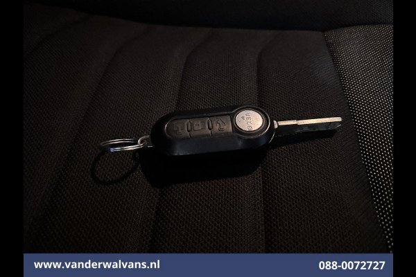 Iveco Daily 35S16 157pk L3H2 Euro6 Airco | 3500kg trekvermogen | Parkeersensoren Bijrijdersbank