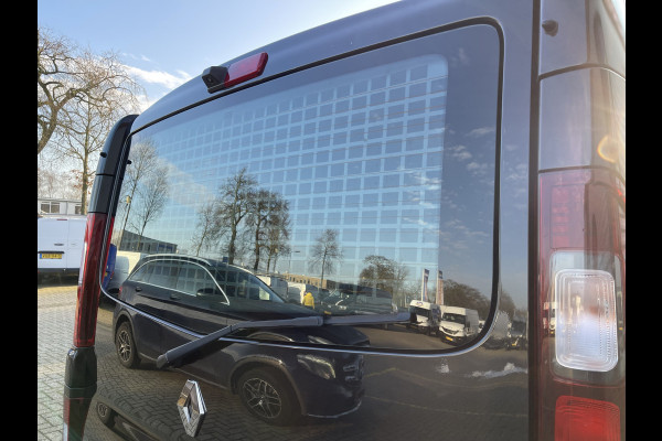 Renault Trafic 2.0 dCi 120pk T29 L2H1 Work Edition / vaste prijs rijklaar € 17.950 ex btw / lease vanaf € 302 / zwart metallic / ingerichte laadruimte / camera / airco / cruise / trekhaak !
