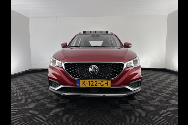 MG ZS EV Luxury 45 kWh {SOH-91%} (INCL-BTW) Aut. *PANO | LEATHER | CCS-FASTLOADER | KEYLESS | NAVI-FULLMAP | ADAPTIVE-CRUISE | CAMERA | HEATED-SPORTSEATS | CARPLAY | BLINDSPOT | DAB | LANE-ASSIST | 17''ALU*