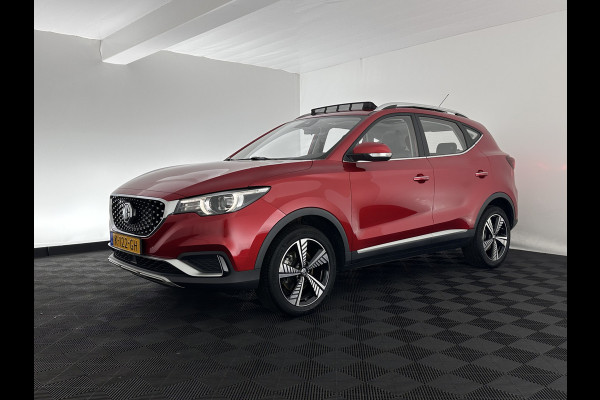 MG ZS EV Luxury 45 kWh {SOH-91%} (INCL-BTW) Aut. *PANO | LEATHER | CCS-FASTLOADER | KEYLESS | NAVI-FULLMAP | ADAPTIVE-CRUISE | CAMERA | HEATED-SPORTSEATS | CARPLAY | BLINDSPOT | DAB | LANE-ASSIST | 17''ALU*
