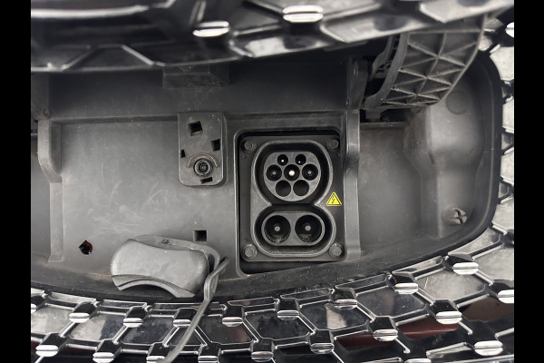 MG ZS EV Luxury 45 kWh {SOH-91%} (INCL-BTW) Aut. *PANO | LEATHER | CCS-FASTLOADER | KEYLESS | NAVI-FULLMAP | ADAPTIVE-CRUISE | CAMERA | HEATED-SPORTSEATS | CARPLAY | BLINDSPOT | DAB | LANE-ASSIST | 17''ALU*