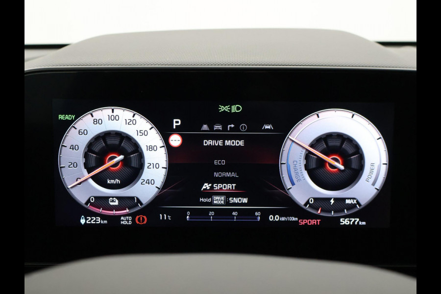 Kia Niro EV EXECUTIVE 64.8 kWh *5.677 KM* + LEDER | STOELVENTILATIE | HEAD-UP | HARMAN/KARDON | STOELVERW. V+A