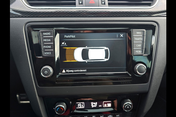 Škoda Rapid Spaceback 1.0 TSI Greentech Clever - 110 Pk - Euro 6 - AUTOMAAT - Navi - PDC V+A