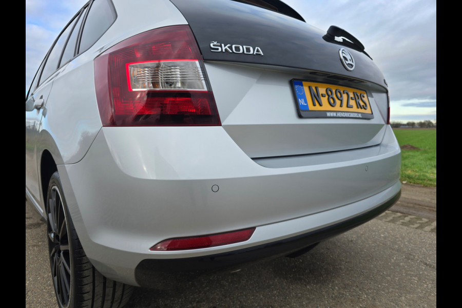 Volkswagen Golf Skoda Rapid Sportback 1.0 TSI Greentech Clever - 110 Pk - Euro 6 - AUTOMAAT - Navi - PDC V+A