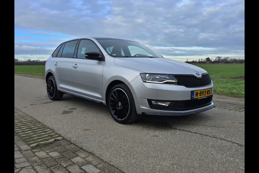 Volkswagen Golf Skoda Rapid Sportback 1.0 TSI Greentech Clever - 110 Pk - Euro 6 - AUTOMAAT - Navi - PDC V+A