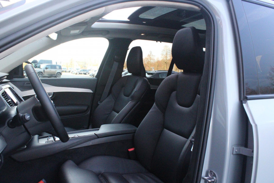 Volvo XC90 2.0 T8 455PK RECHARGE AWD ULTIMATE DARK | LUCHTVERING | PANORAMISCH SCHUIF / KANTELDAK | ELEKTRISCH UITKLAPBARE TREKHAAK | HEAD-UP DISPLAY | NAVIGATIE VIA GOOGLE-MAPS | ELEKTRISCH VERSTELBARE VOOR STOELEN MET GEHEUGEN | VOORSTOELEN VERWARMBAAR | ACHTERBANK VERWARMBAAR | 360° CAMERA | HARMAN / KARDON PREMIUM AUDIO SYSTEEM | APPLE CARPLAY / ANDROID-AUTO | KEYLESS ENTRY / START | STANDKACHEL | EXTRA GETINTE ACHTER RUITEN | VERDUISTERINGS GORDIJNEN ACHTER PORTIEREN | KINDERVERHOGING ACHTERBANK | ELEKTRISCHE ACHTERKLEP MET SENSOR |