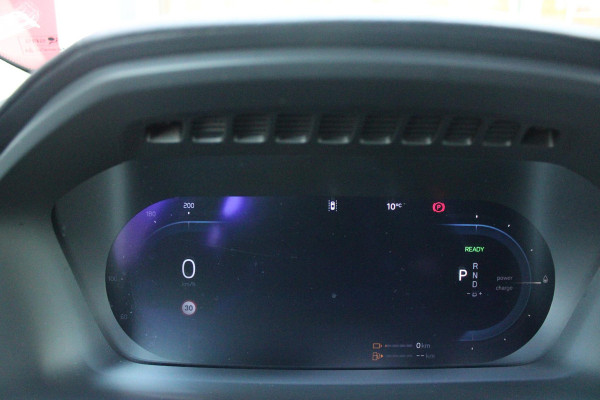 Volvo XC90 2.0 T8 455PK RECHARGE AWD ULTIMATE DARK | LUCHTVERING | PANORAMISCH SCHUIF / KANTELDAK | ELEKTRISCH UITKLAPBARE TREKHAAK | HEAD-UP DISPLAY | NAVIGATIE VIA GOOGLE-MAPS | ELEKTRISCH VERSTELBARE VOOR STOELEN MET GEHEUGEN | VOORSTOELEN VERWARMBAAR | ACHTERBANK VERWARMBAAR | 360° CAMERA | HARMAN / KARDON PREMIUM AUDIO SYSTEEM | APPLE CARPLAY / ANDROID-AUTO | KEYLESS ENTRY / START | STANDKACHEL | EXTRA GETINTE ACHTER RUITEN | VERDUISTERINGS GORDIJNEN ACHTER PORTIEREN | KINDERVERHOGING ACHTERBANK | ELEKTRISCHE ACHTERKLEP MET SENSOR |