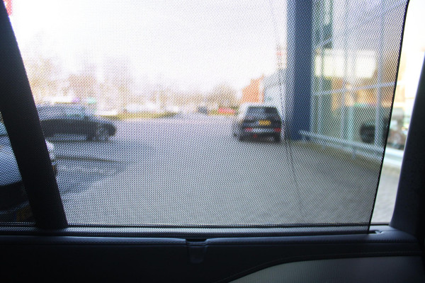 Volvo XC90 2.0 T8 455PK RECHARGE AWD ULTIMATE DARK | LUCHTVERING | PANORAMISCH SCHUIF / KANTELDAK | ELEKTRISCH UITKLAPBARE TREKHAAK | HEAD-UP DISPLAY | NAVIGATIE VIA GOOGLE-MAPS | ELEKTRISCH VERSTELBARE VOOR STOELEN MET GEHEUGEN | VOORSTOELEN VERWARMBAAR | ACHTERBANK VERWARMBAAR | 360° CAMERA | HARMAN / KARDON PREMIUM AUDIO SYSTEEM | APPLE CARPLAY / ANDROID-AUTO | KEYLESS ENTRY / START | STANDKACHEL | EXTRA GETINTE ACHTER RUITEN | VERDUISTERINGS GORDIJNEN ACHTER PORTIEREN | KINDERVERHOGING ACHTERBANK | ELEKTRISCHE ACHTERKLEP MET SENSOR |