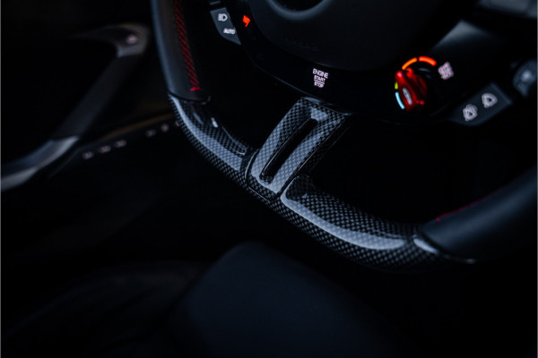 Ferrari 296 GTB 3.0 V6 - Rosso Imola | Origineel NL | Lift | Memory