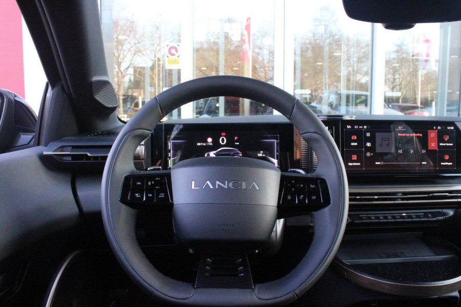 Lancia Ypsilon 1.2 110PK Turbo Hybrid LX | CAMERA VOOR/ ACHTER | ELEKTRISCH VERSTELBARE BESTUURDERSSTOEL | VELOURS BEKLEDING | STOEL VERWARMING | MASSAGEFUNCTIE BESTUURDERSSTOEL |  DRAADLOOS APPLE CARPLAY / ANDROID AUTO | DRAADLOZE TELEFOONLADER | DODEHOEK DETECTIE | CLIMATE CONTROL |