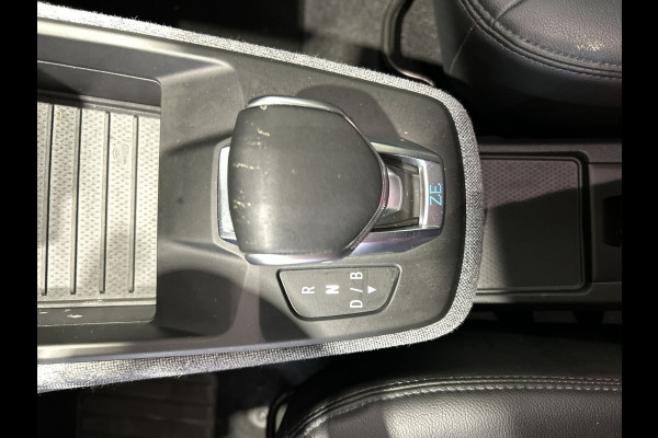 Renault ZOE R135 Intens 52 kWh Koopaccu | LM velgen