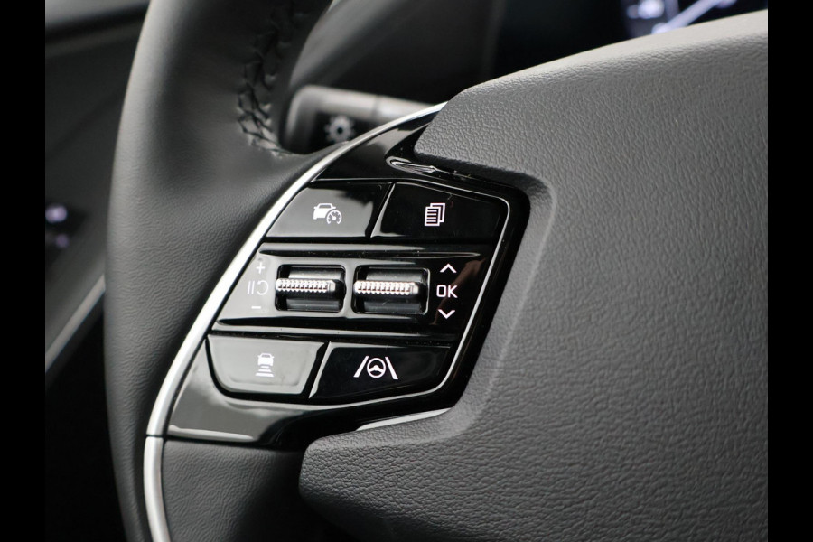 Kia Niro EV EXECUTIVE 64.8 kWh *5.677 KM* + LEDER | STOELVENTILATIE | HEAD-UP | HARMAN/KARDON | STOELVERW. V+A