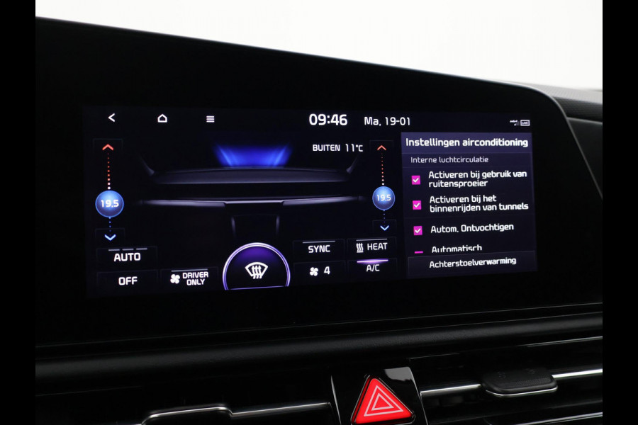 Kia Niro EV EXECUTIVE 64.8 kWh *5.677 KM* + LEDER | STOELVENTILATIE | HEAD-UP | HARMAN/KARDON | STOELVERW. V+A