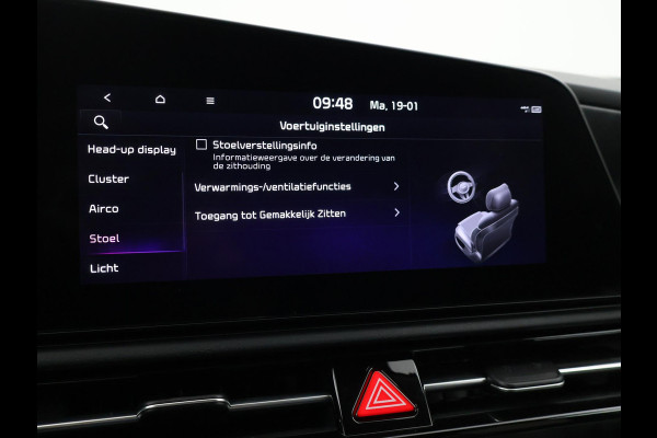 Kia Niro EV EXECUTIVE 64.8 kWh *5.677 KM* + LEDER | STOELVENTILATIE | HEAD-UP | HARMAN/KARDON | STOELVERW. V+A