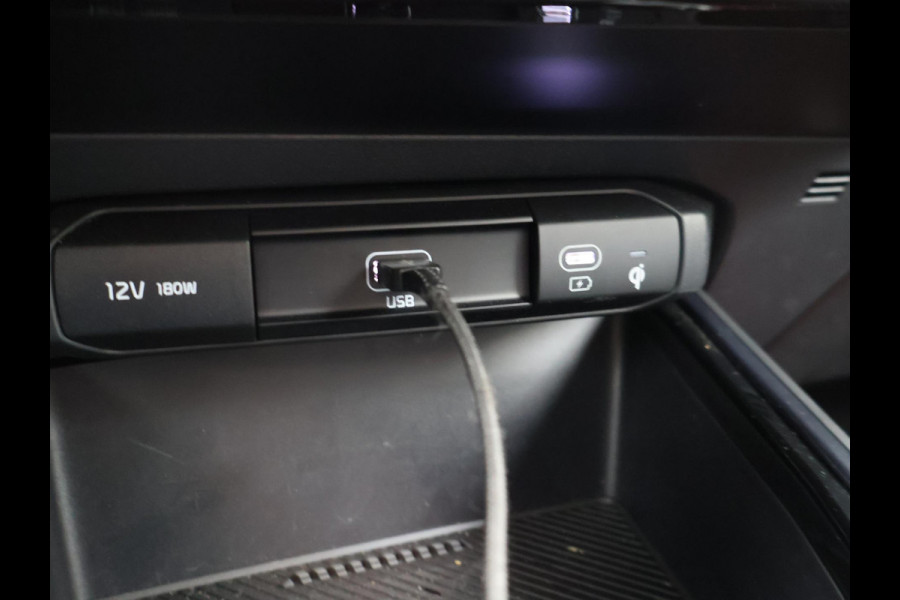 Kia Niro EV EXECUTIVE 64.8 kWh *5.677 KM* + LEDER | STOELVENTILATIE | HEAD-UP | HARMAN/KARDON | STOELVERW. V+A