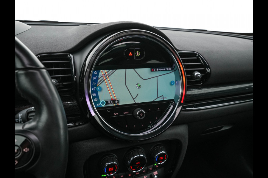 MINI Clubman 2.0 Cooper S ALL4 Premier Plus JCW (INCL-BTW) Aut * PANO | LEATHER | FULL-LED | HEATED-SPORTSEATS | DIGI-COCKPIT | AMBIENT-LIGHT | PRIVACY-GLASS | HEAD-UP | PDC | CAMERA | DAB  | KEYLESS | TOWBAR | 18"ALU*