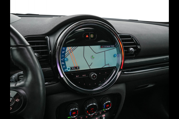 MINI Clubman 2.0 Cooper S ALL4 Premier Plus JCW (INCL-BTW) Aut * PANO | LEATHER | FULL-LED | HEATED-SPORTSEATS | DIGI-COCKPIT | AMBIENT-LIGHT | PRIVACY-GLASS | HEAD-UP | PDC | CAMERA | DAB  | KEYLESS | TOWBAR | 18"ALU*