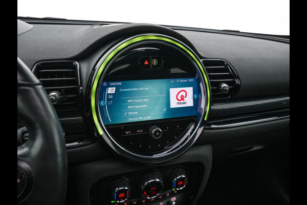 MINI Clubman 2.0 Cooper S ALL4 Premier Plus JCW (INCL-BTW) Aut * PANO | LEATHER | FULL-LED | HEATED-SPORTSEATS | DIGI-COCKPIT | AMBIENT-LIGHT | PRIVACY-GLASS | HEAD-UP | PDC | CAMERA | DAB  | KEYLESS | TOWBAR | 18"ALU*