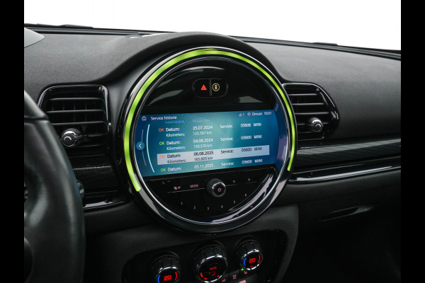 MINI Clubman 2.0 Cooper S ALL4 Premier Plus JCW (INCL-BTW) Aut * PANO | LEATHER | FULL-LED | HEATED-SPORTSEATS | DIGI-COCKPIT | AMBIENT-LIGHT | PRIVACY-GLASS | HEAD-UP | PDC | CAMERA | DAB  | KEYLESS | TOWBAR | 18"ALU*