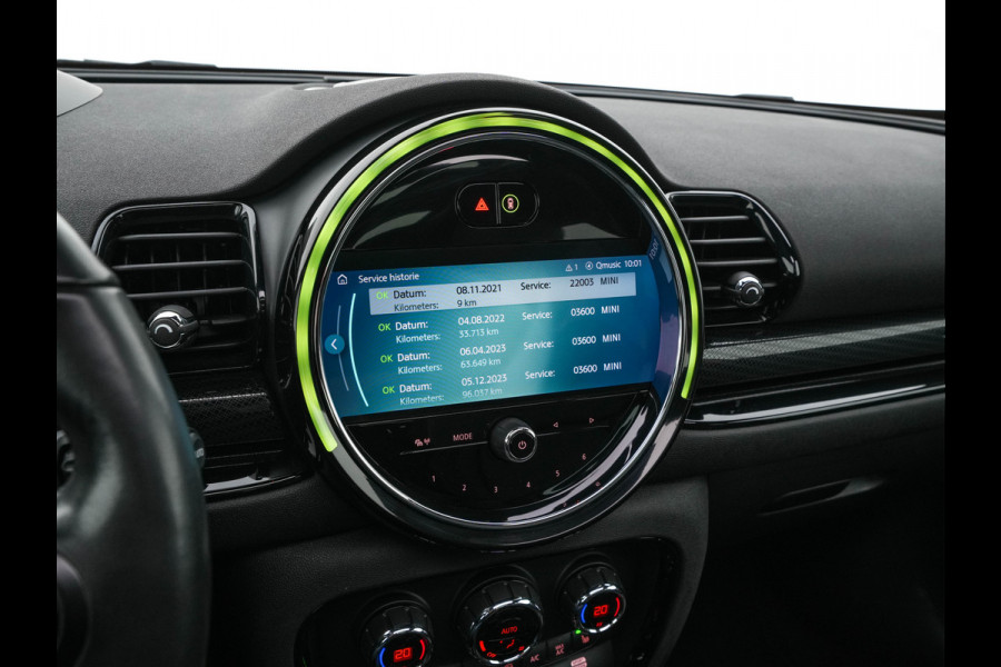 MINI Clubman 2.0 Cooper S ALL4 Premier Plus JCW (INCL-BTW) Aut * PANO | LEATHER | FULL-LED | HEATED-SPORTSEATS | DIGI-COCKPIT | AMBIENT-LIGHT | PRIVACY-GLASS | HEAD-UP | PDC | CAMERA | DAB  | KEYLESS | TOWBAR | 18"ALU*