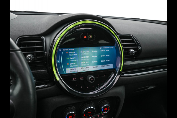 MINI Clubman 2.0 Cooper S ALL4 Premier Plus JCW (INCL-BTW) Aut * PANO | LEATHER | FULL-LED | HEATED-SPORTSEATS | DIGI-COCKPIT | AMBIENT-LIGHT | PRIVACY-GLASS | HEAD-UP | PDC | CAMERA | DAB  | KEYLESS | TOWBAR | 18"ALU*