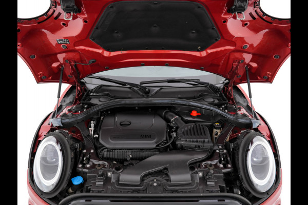 MINI Clubman 2.0 Cooper S ALL4 Premier Plus JCW (INCL-BTW) Aut * PANO | LEATHER | FULL-LED | HEATED-SPORTSEATS | DIGI-COCKPIT | AMBIENT-LIGHT | PRIVACY-GLASS | HEAD-UP | PDC | CAMERA | DAB  | KEYLESS | TOWBAR | 18"ALU*