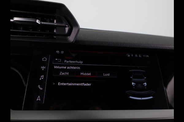 Audi A3 Sportback 35 TFSI Business edition 150 pk S-tronic | Navigatie | Parkeersensoren achter | Adaptieve cruise control | Lederen bekleding | Apple Carplay/Android Auto |