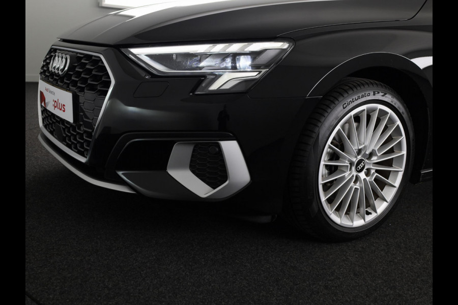 Audi A3 Sportback 35 TFSI Business edition 150 pk S-tronic | Navigatie | Parkeersensoren achter | Adaptieve cruise control | Lederen bekleding | Apple Carplay/Android Auto |
