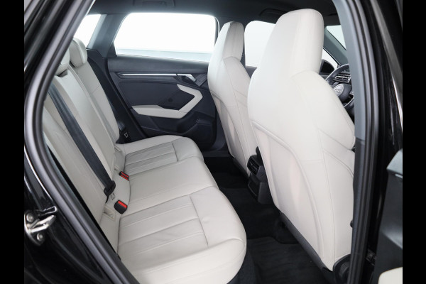 Audi A3 Sportback 35 TFSI Business edition 150 pk S-tronic | Navigatie | Parkeersensoren achter | Adaptieve cruise control | Lederen bekleding | Apple Carplay/Android Auto |