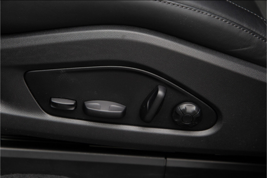 Porsche Macan Turbo Off-Road Design, Massage, Pano, Luchtvering VOL